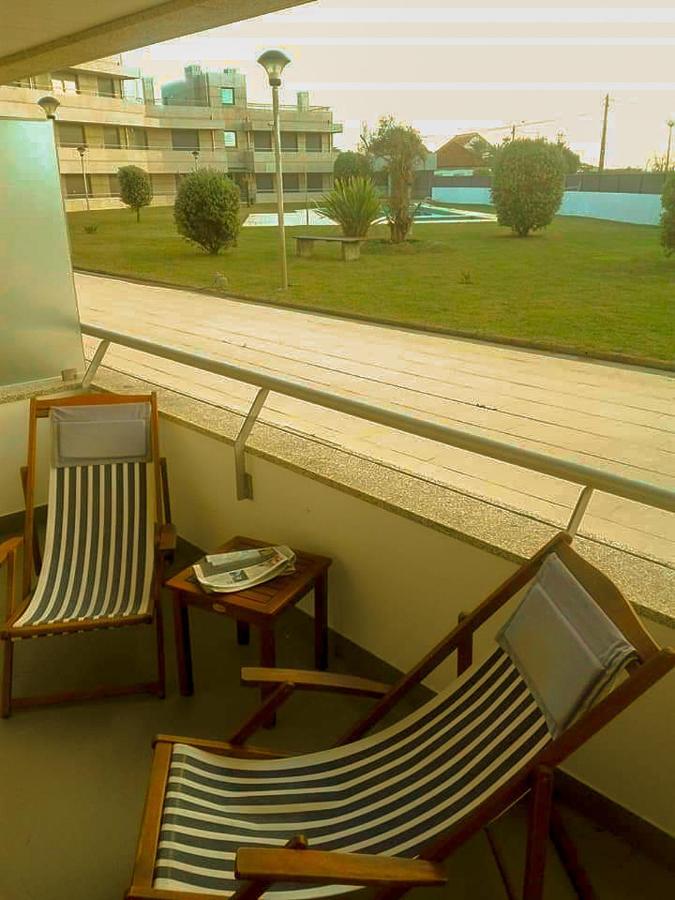 ויאנה דו קסטלו Beach Front Apartment - With Swimming Pool, Barbecue And Tennis Court! מראה חיצוני תמונה